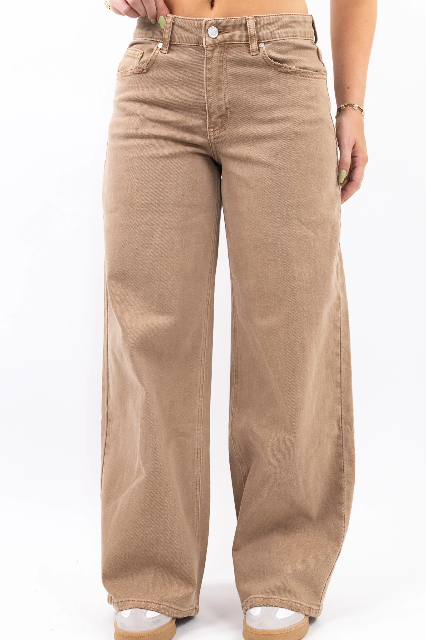 Baggy Fit Wide Leg Jeans - Image 33