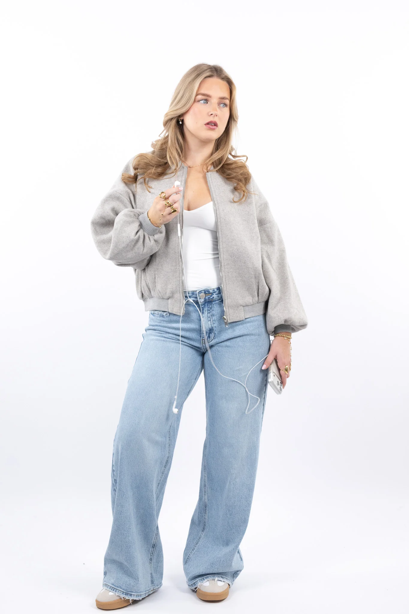 Baggy Fit Wide Leg Jeans - Image 6