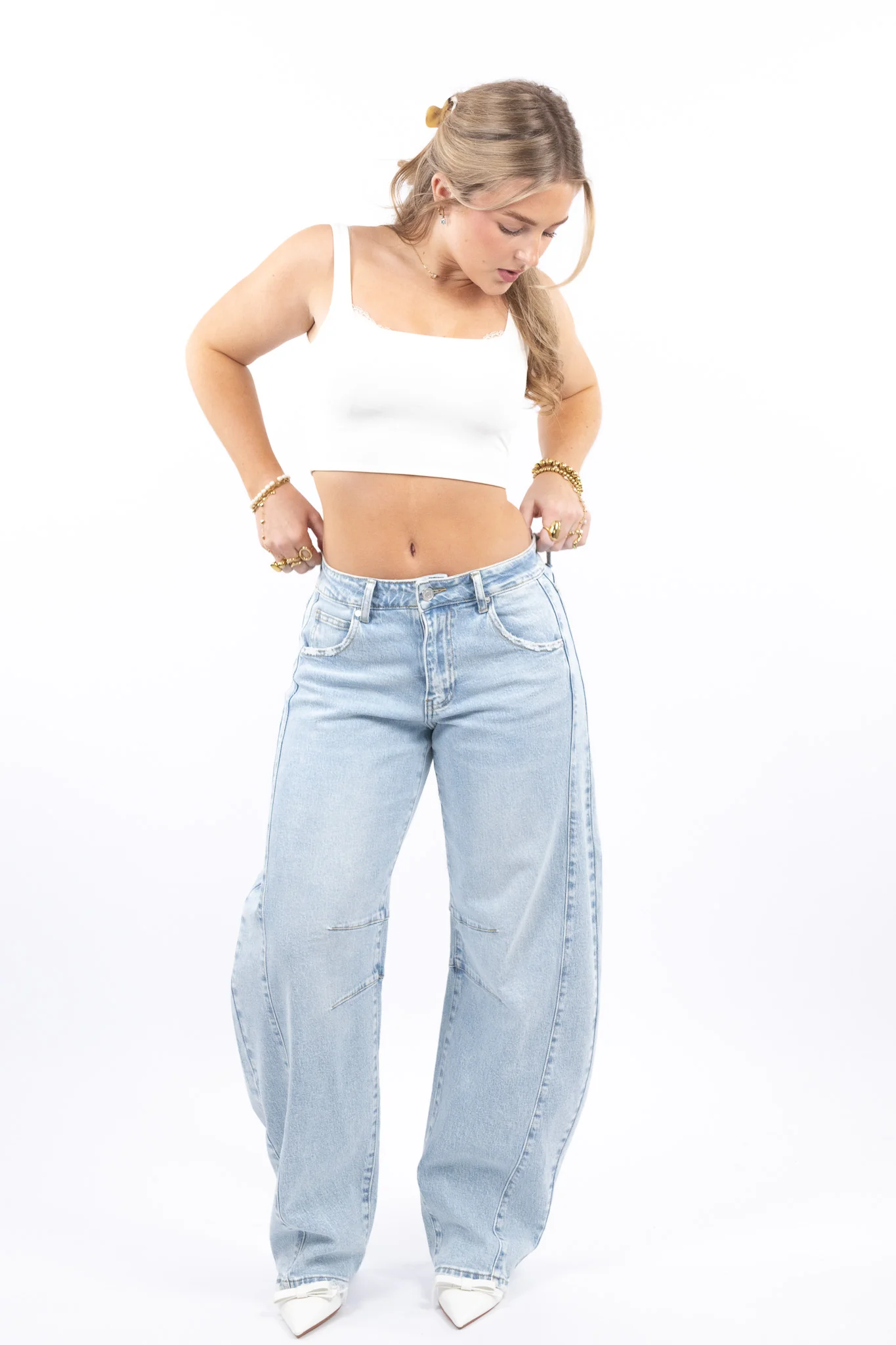 Balloon Fit Jeans - Image 14