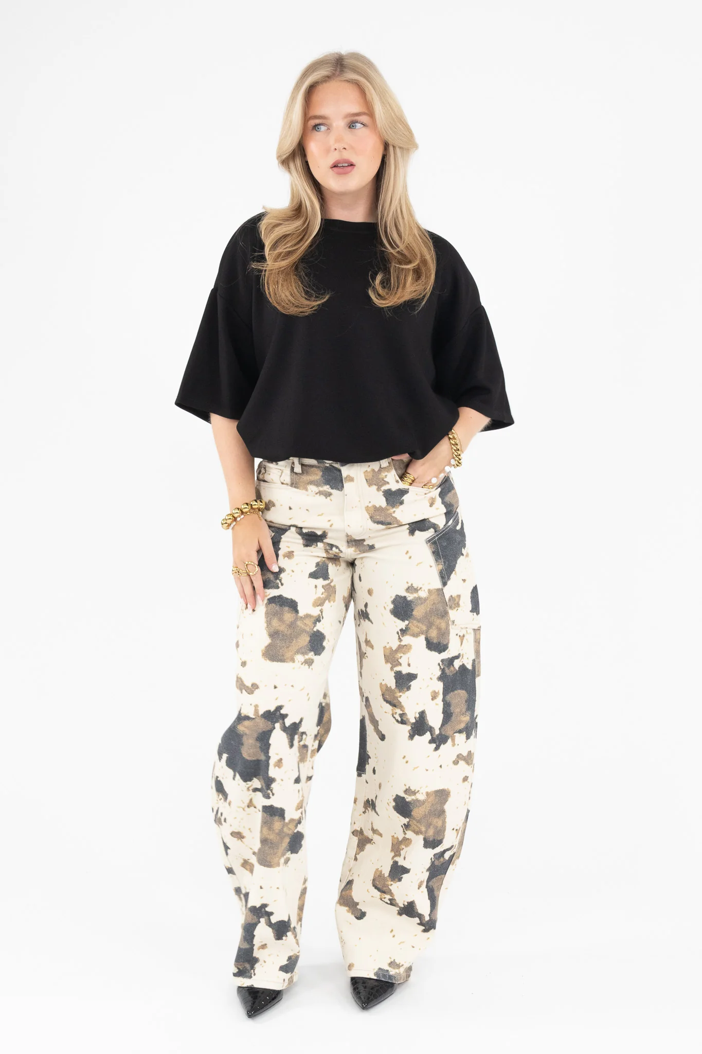 Boxy Fitted Tee - Image 23