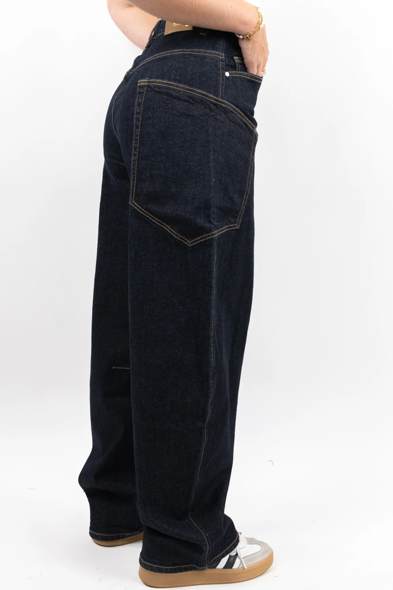 Brooklyn Cargo Balloon Jeans - Image 33