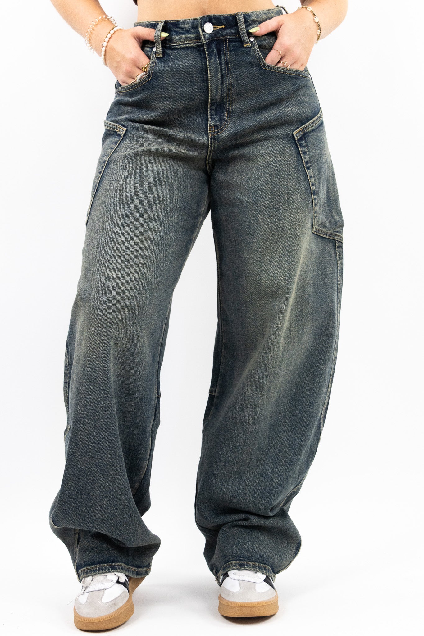 Brooklyn Cargo Balloon Jeans - Image 36