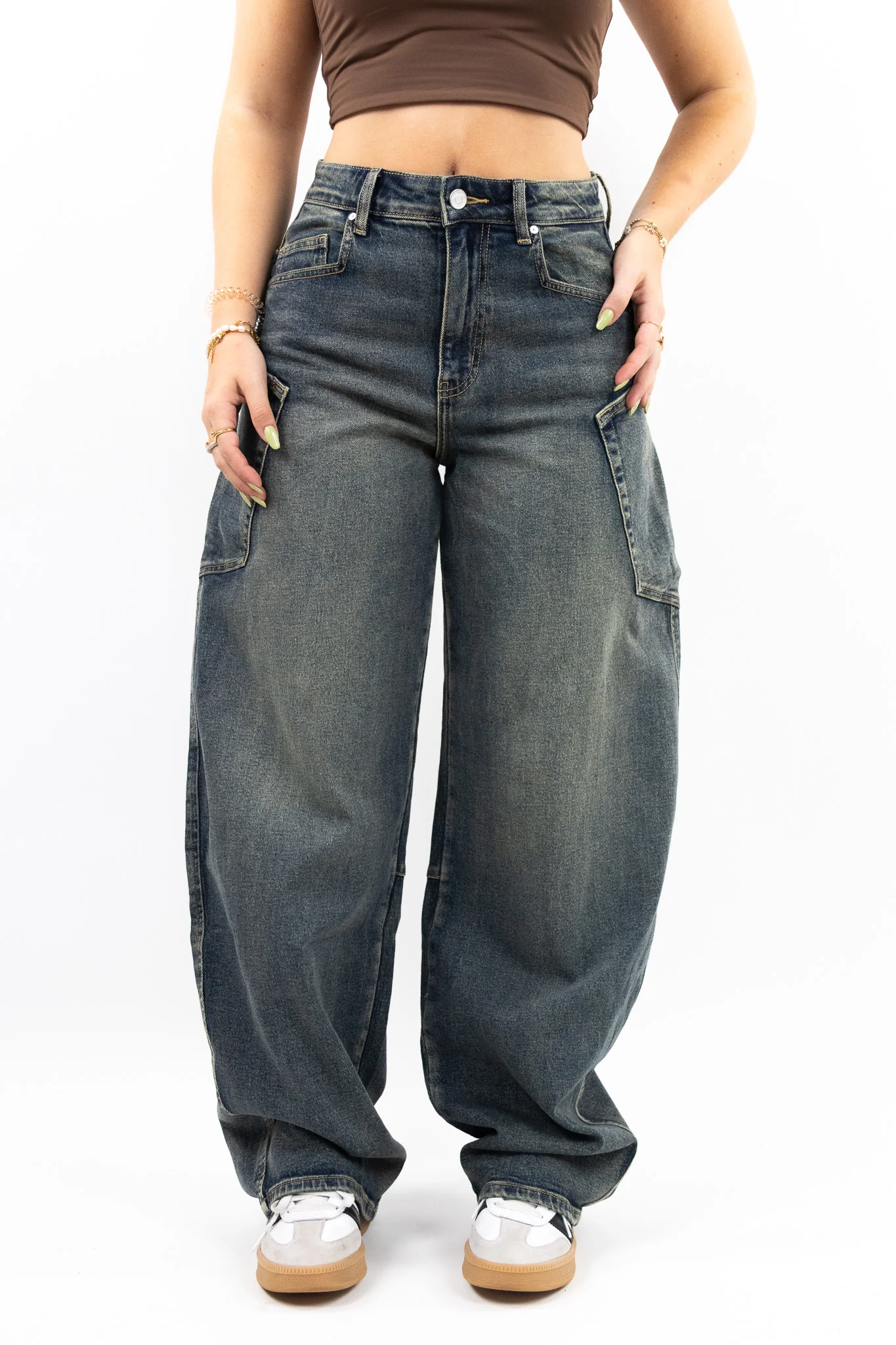 Brooklyn Cargo Balloon Jeans - Image 37