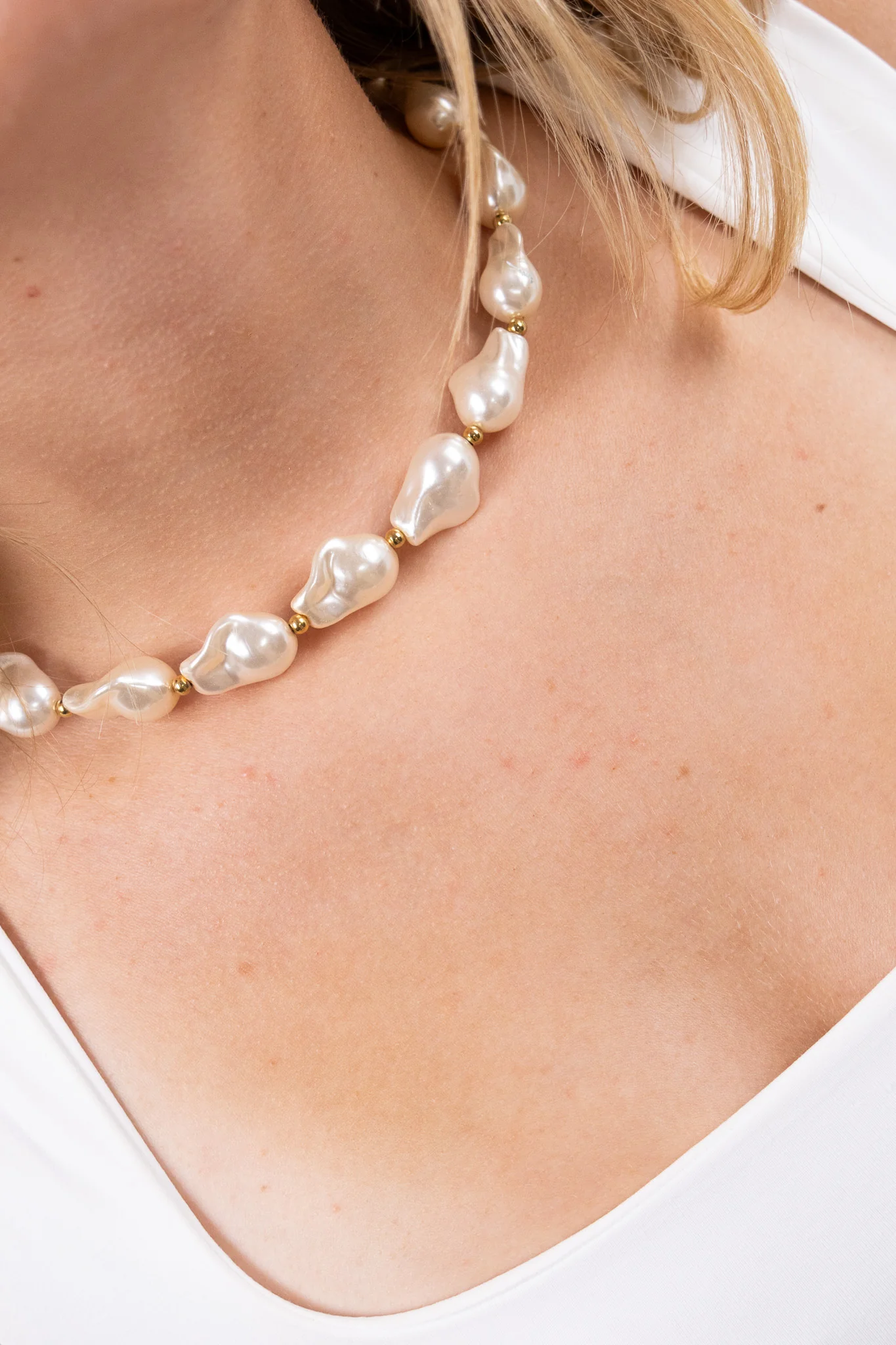 Bubble Pearl Necklace - Image 7