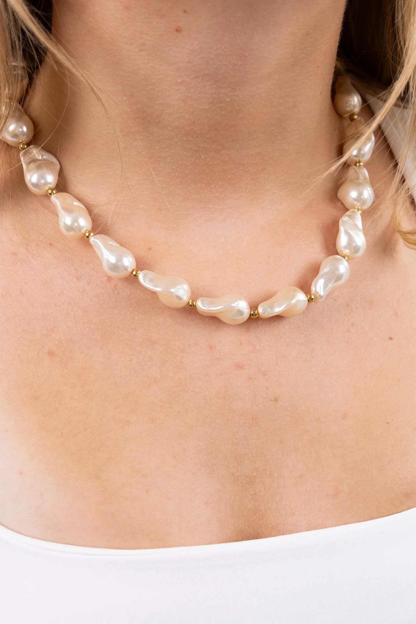 Bubble Pearl Necklace - Image 8