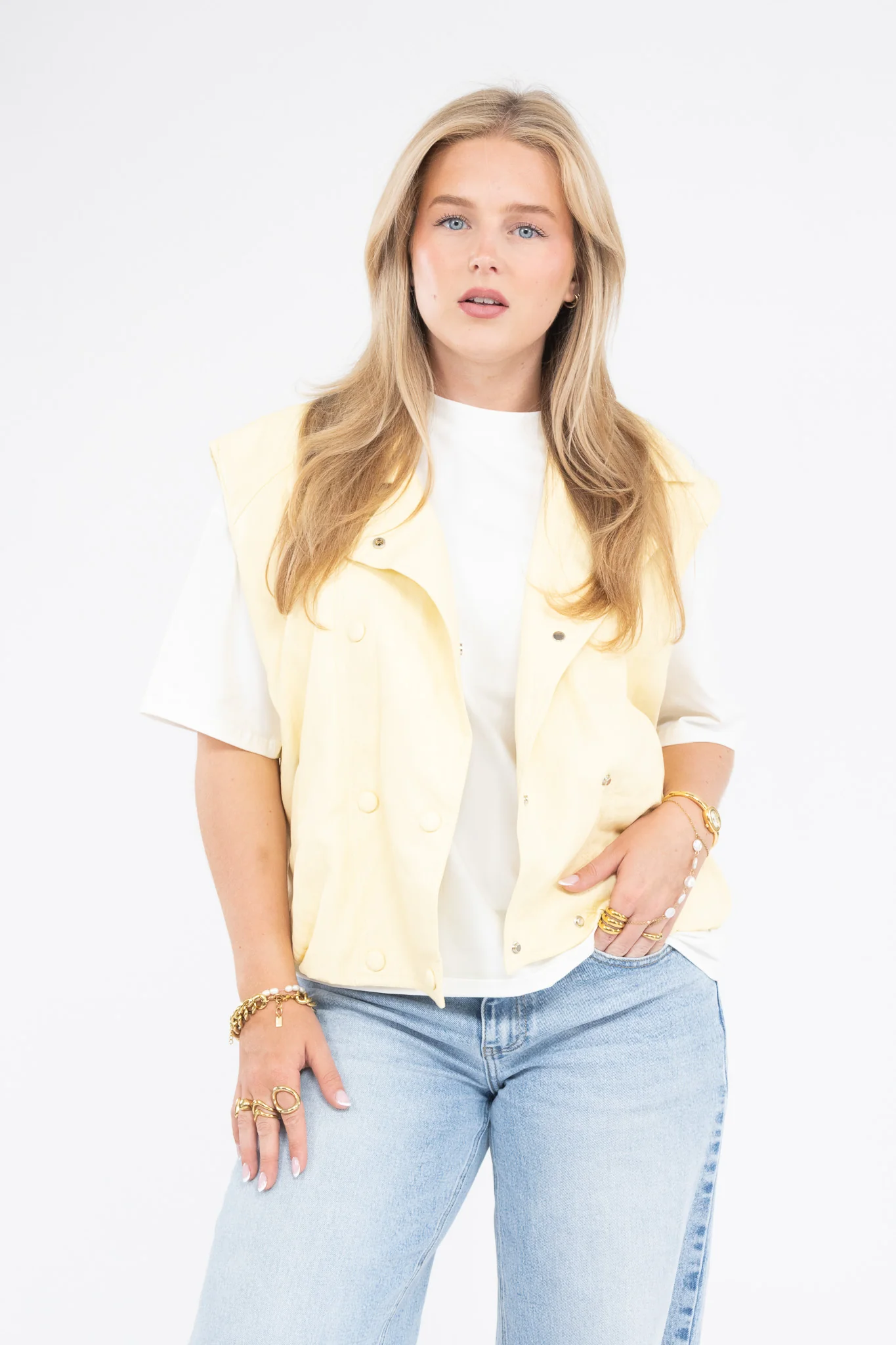 Casual Fit Gilet - Image 5