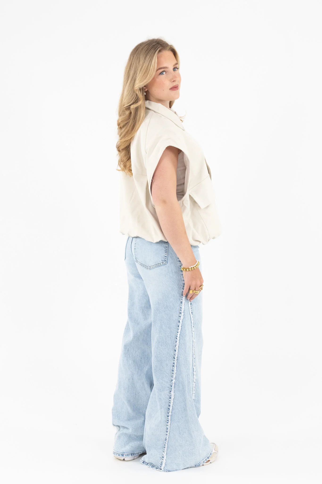 Chic Oversized Gilet - Image 6