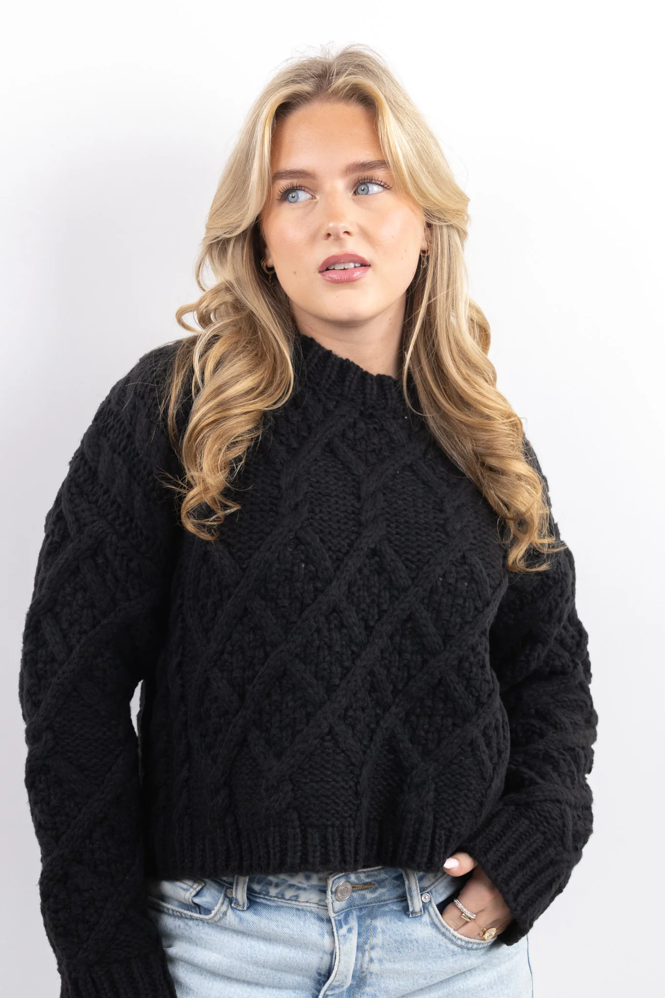 Chunky Knit - Image 2
