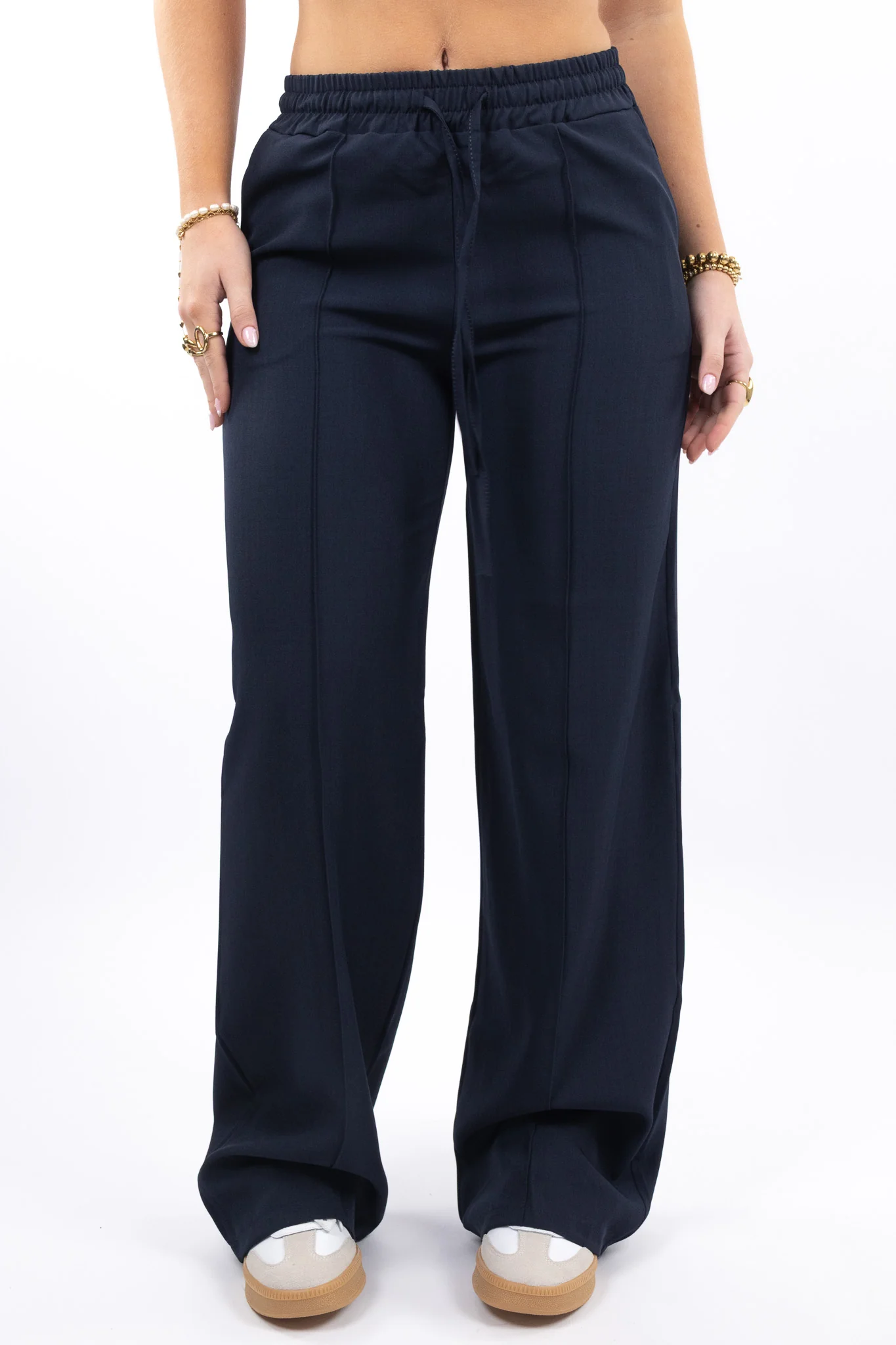 Comfort Fit Wide Leg Pants - Image 10