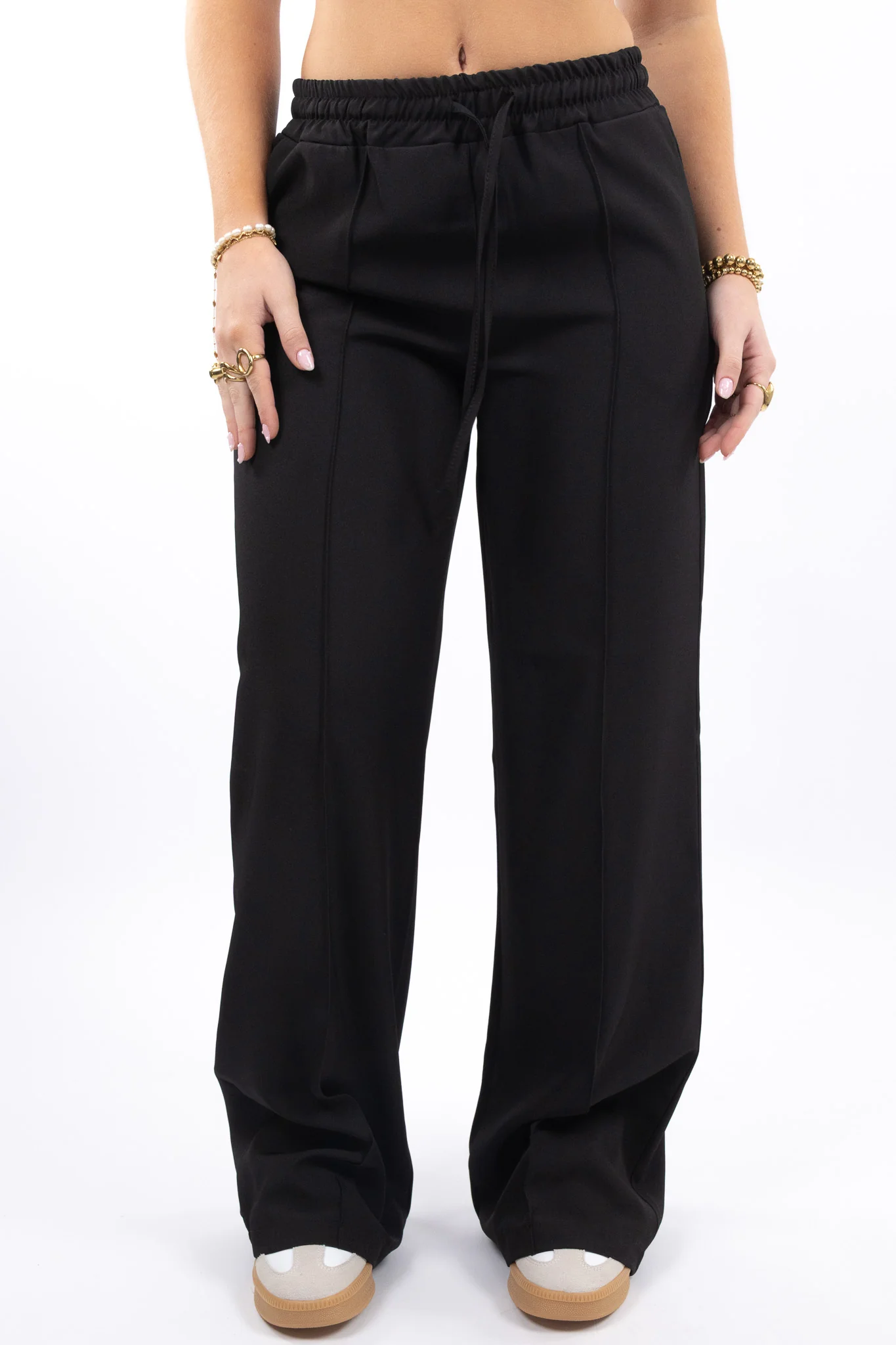Comfort Fit Wide Leg Pants - Image 11
