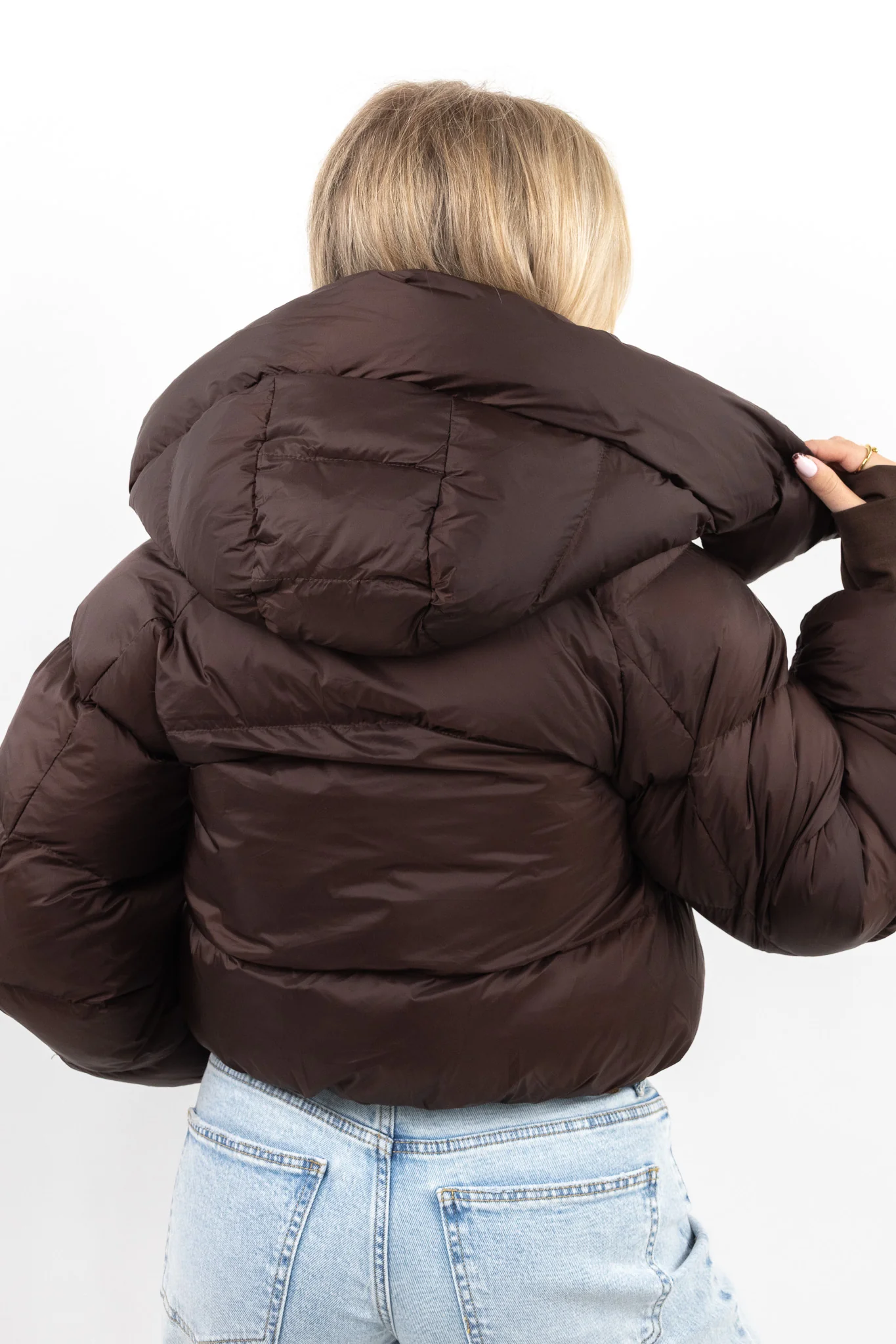 Cropped Puffer Jacket - Image 12