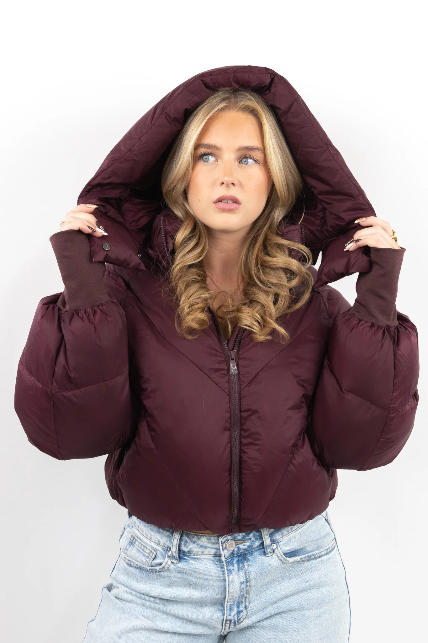 Cropped Puffer Jacket - Image 7
