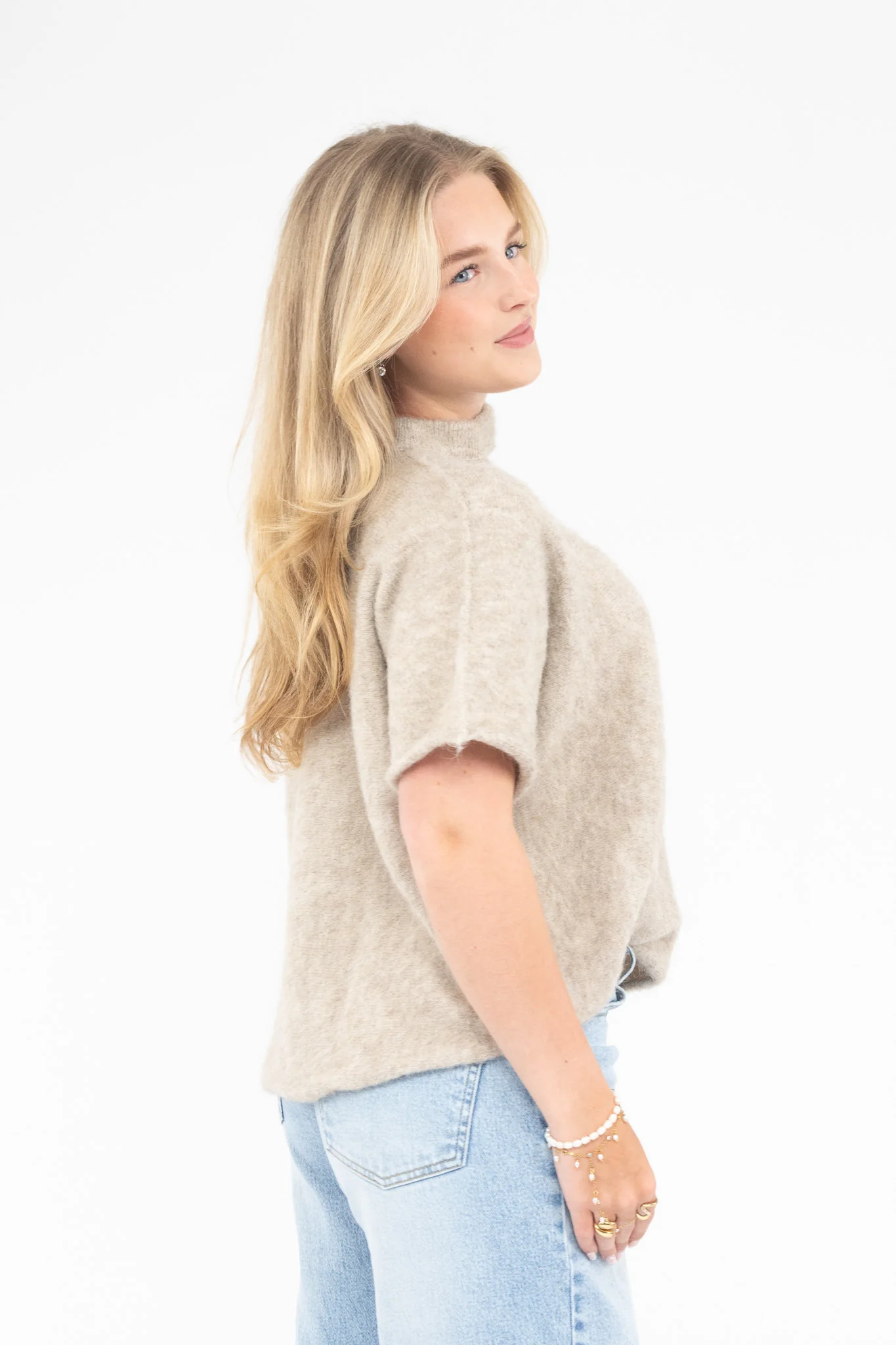 Cut Out Shoulder Knit - Image 4