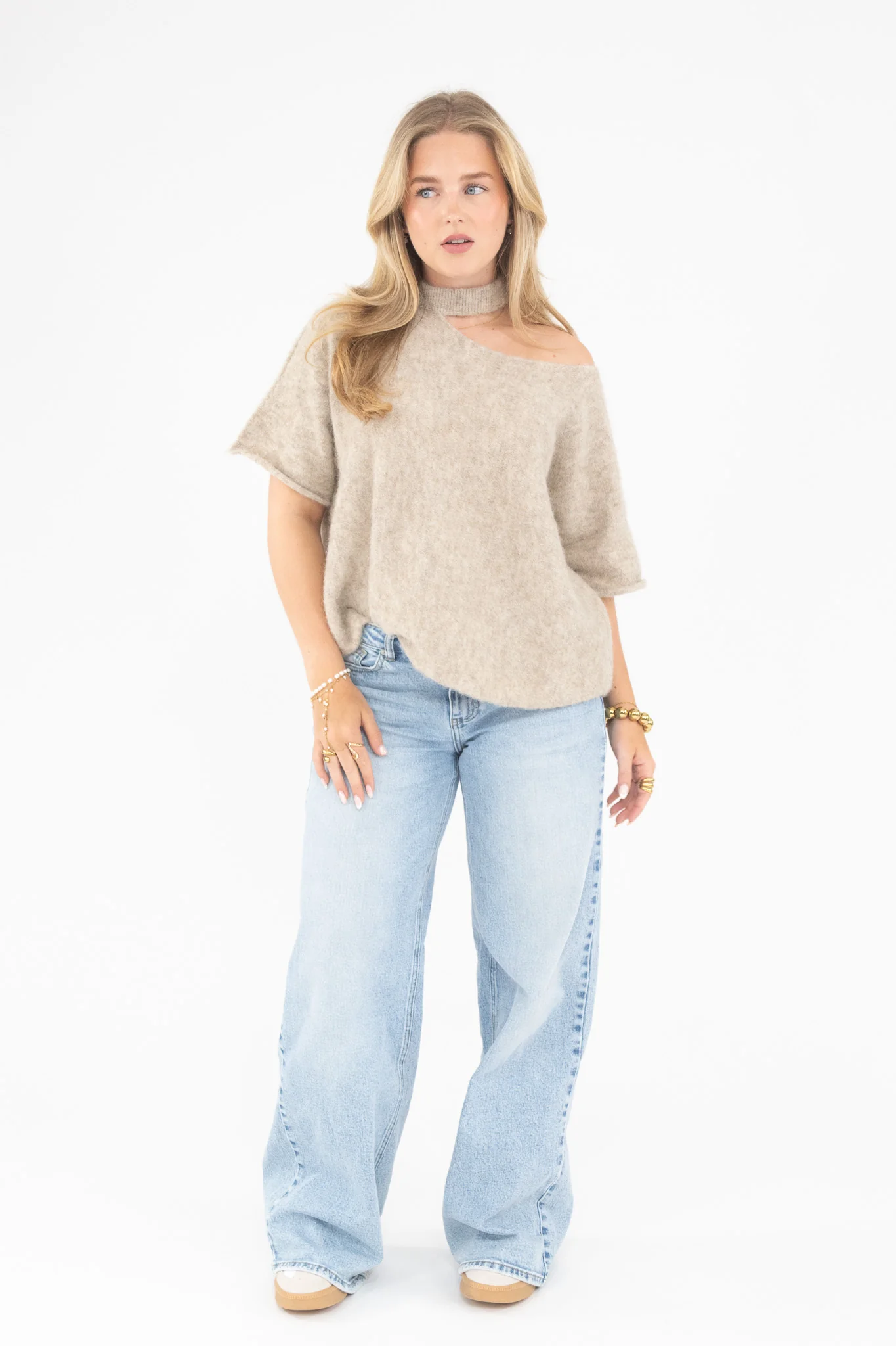 Cut Out Shoulder Knit - Image 5