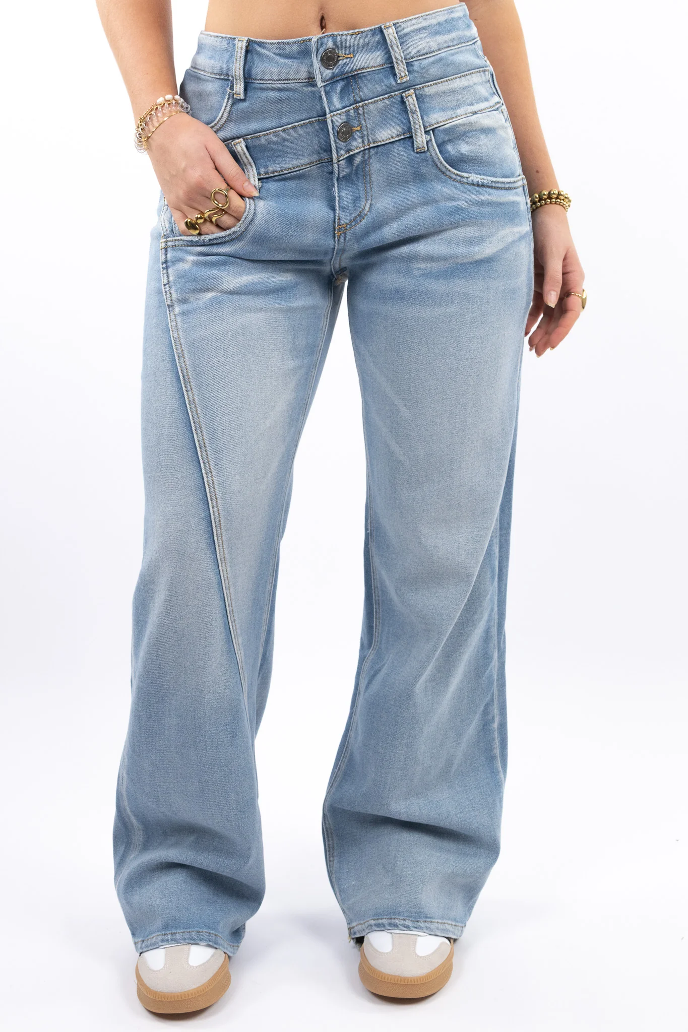 Double Waist Jeans - Image 7
