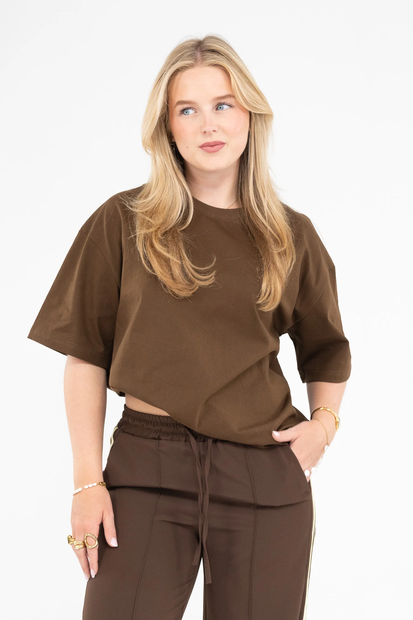 Élise Basic Tee - Image 5
