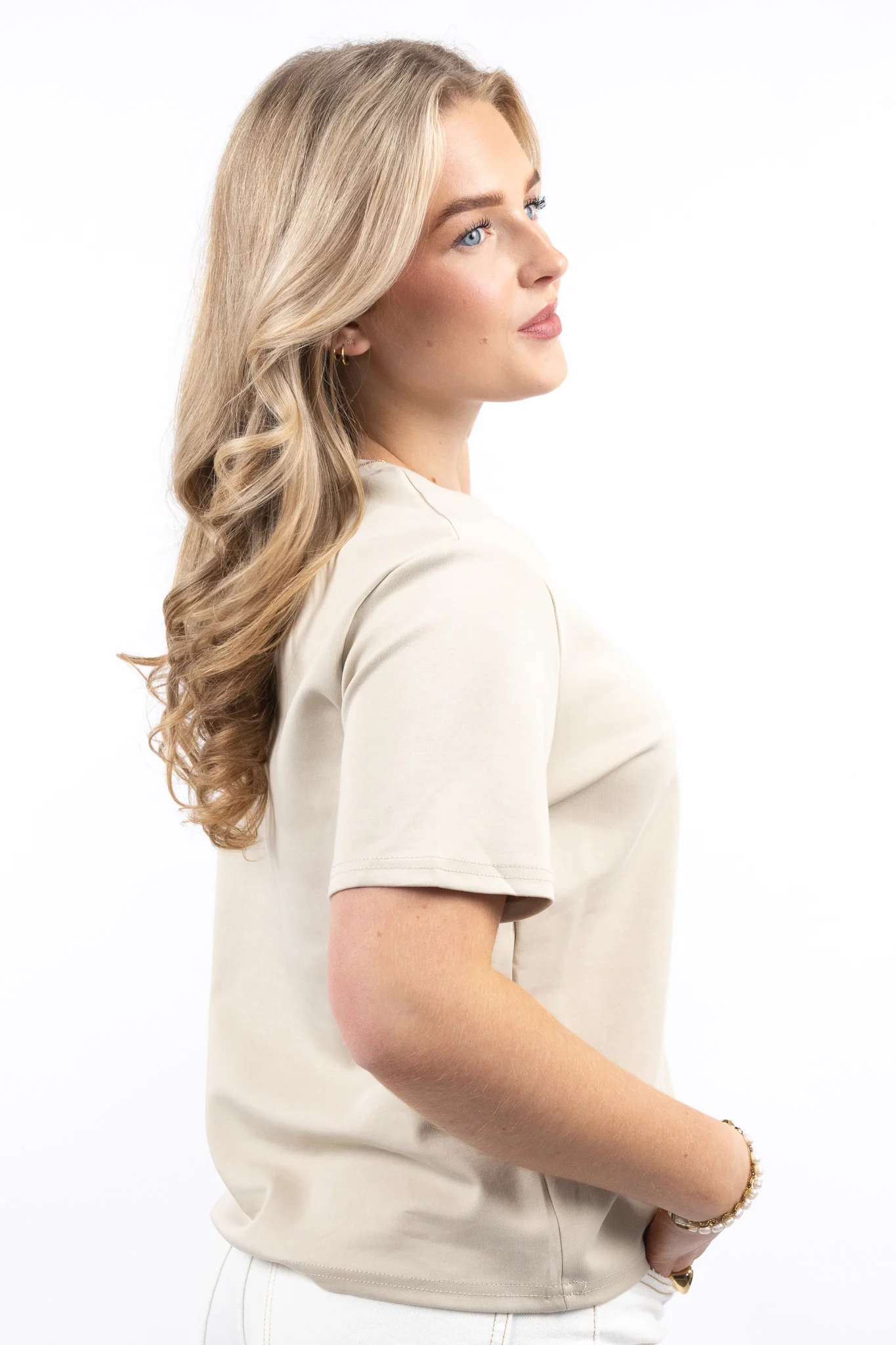 Essential Tee - Image 7
