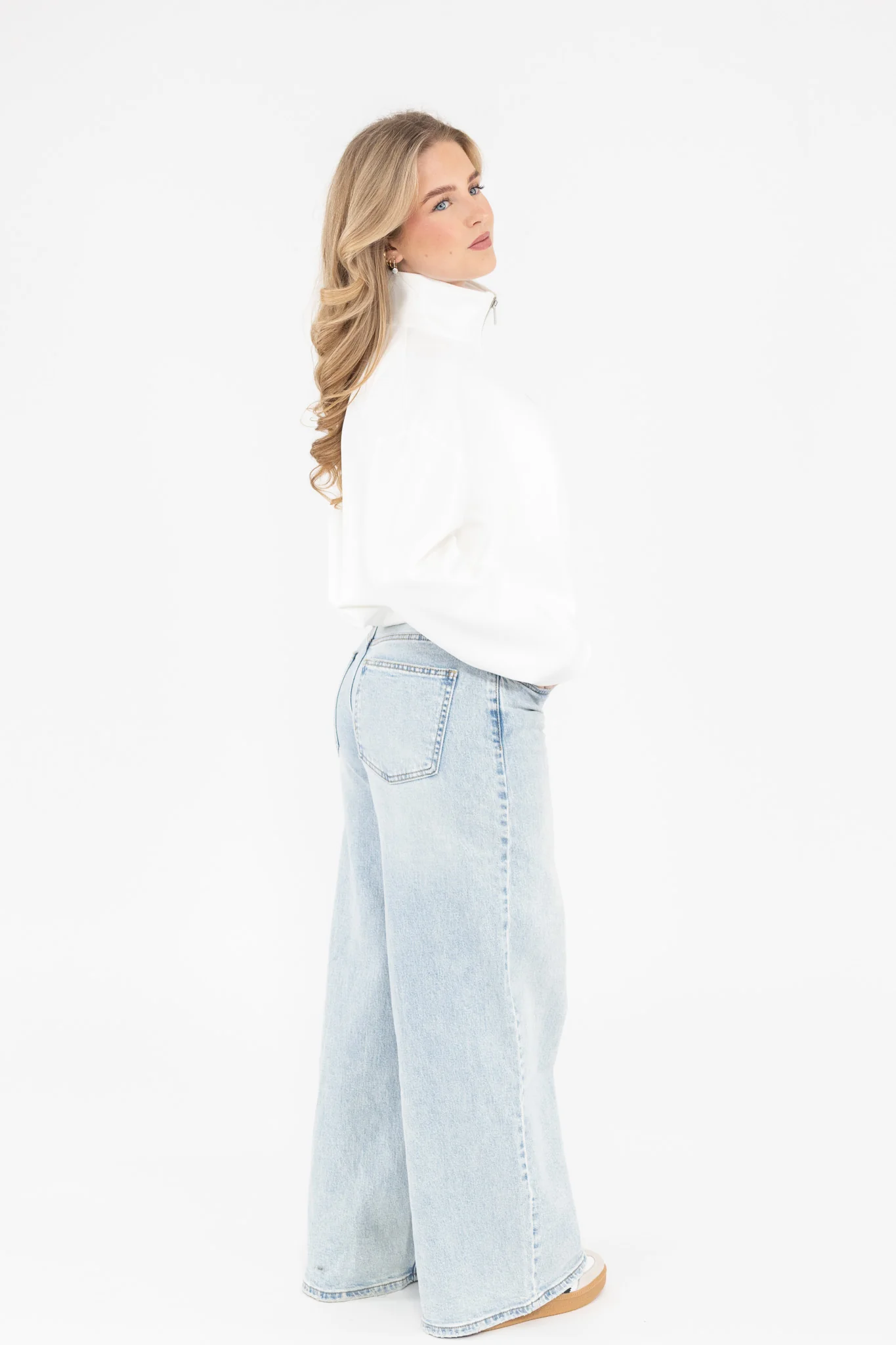 Essential zip vest - Image 6