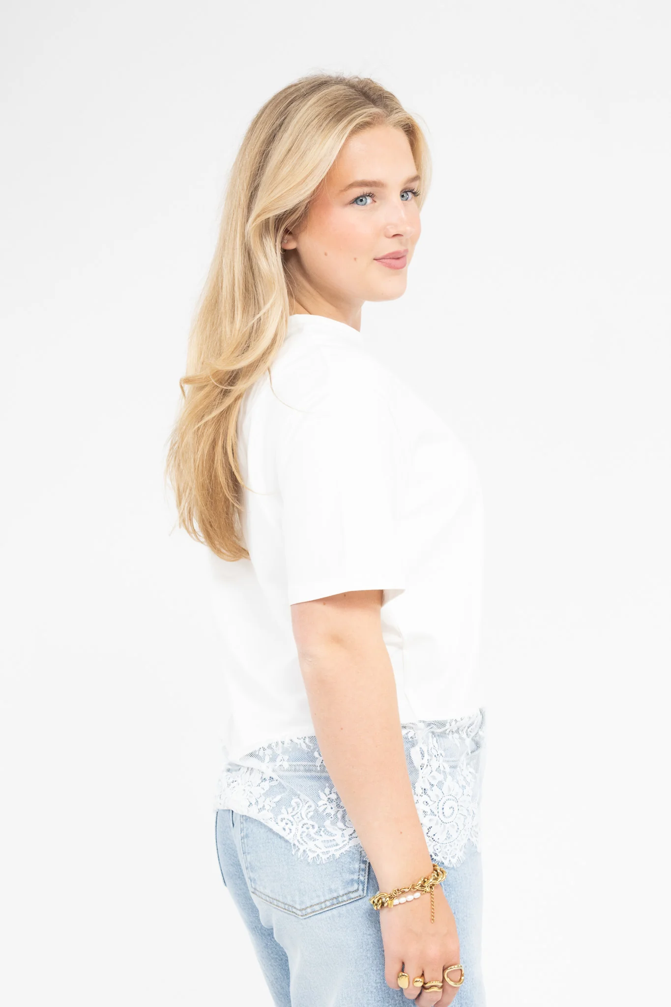 Everyday Lace Tee - Image 10