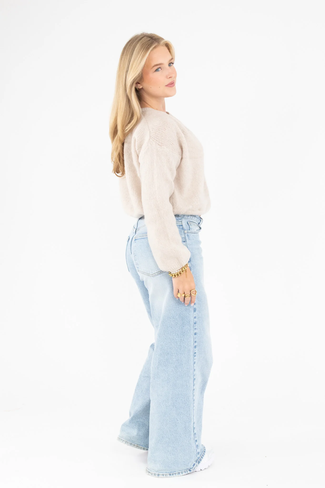 Fluffy Knit Cardigan - Image 20