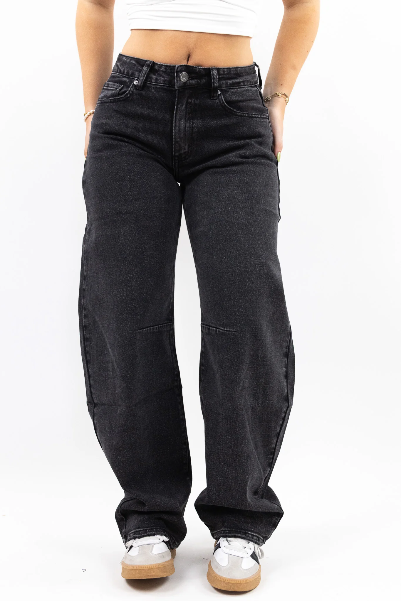 Gaia balloon jeans - Image 26