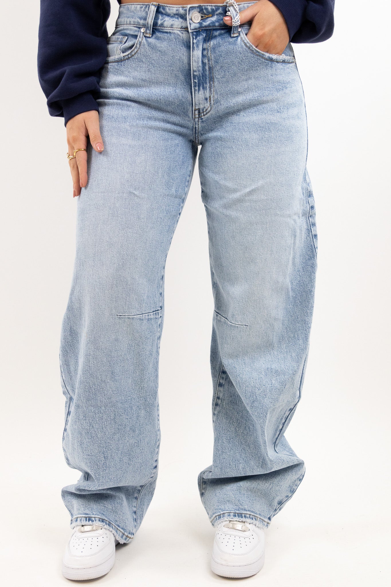 Gaia balloon jeans - Image 29