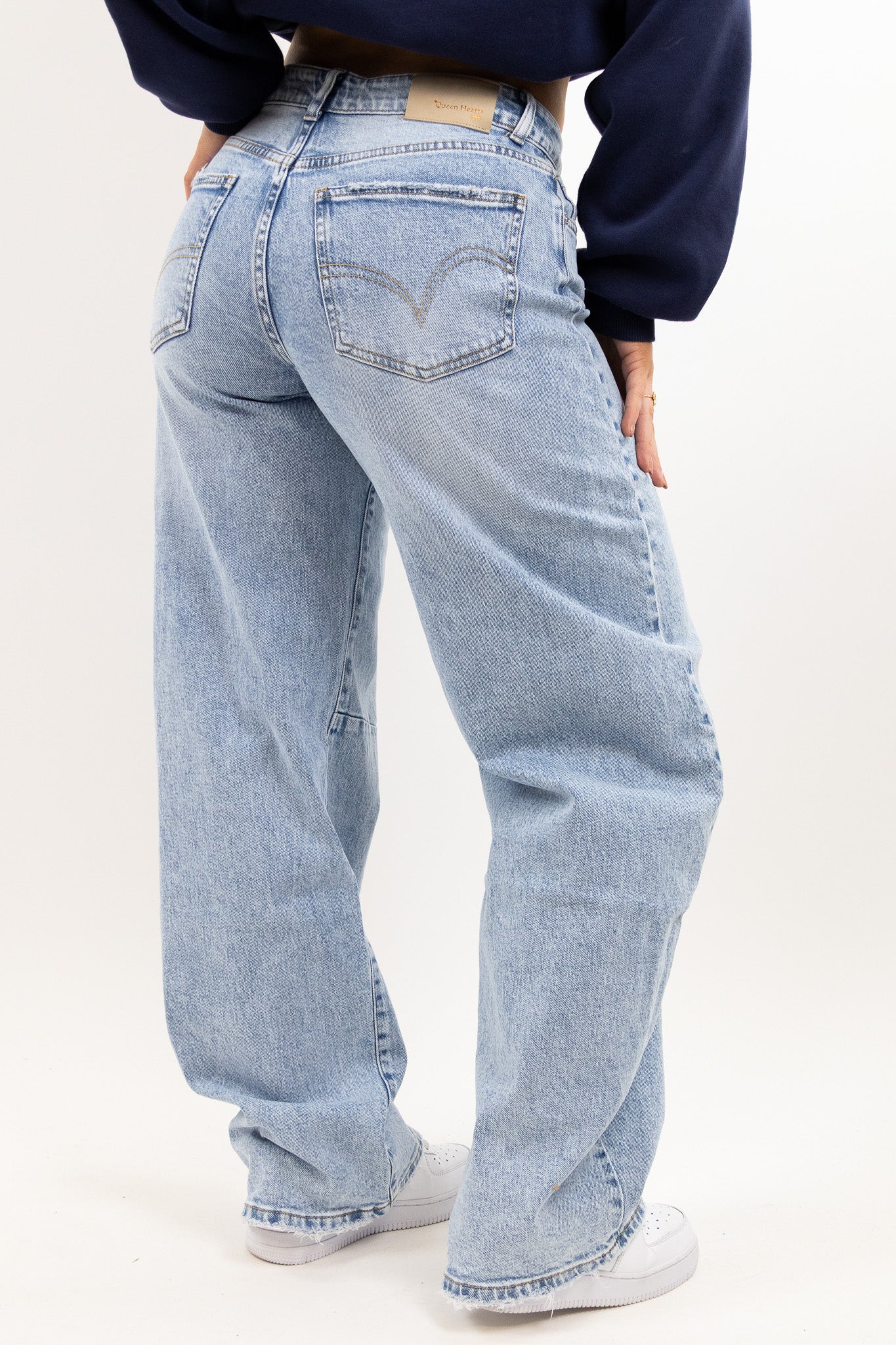 Gaia balloon jeans - Image 35