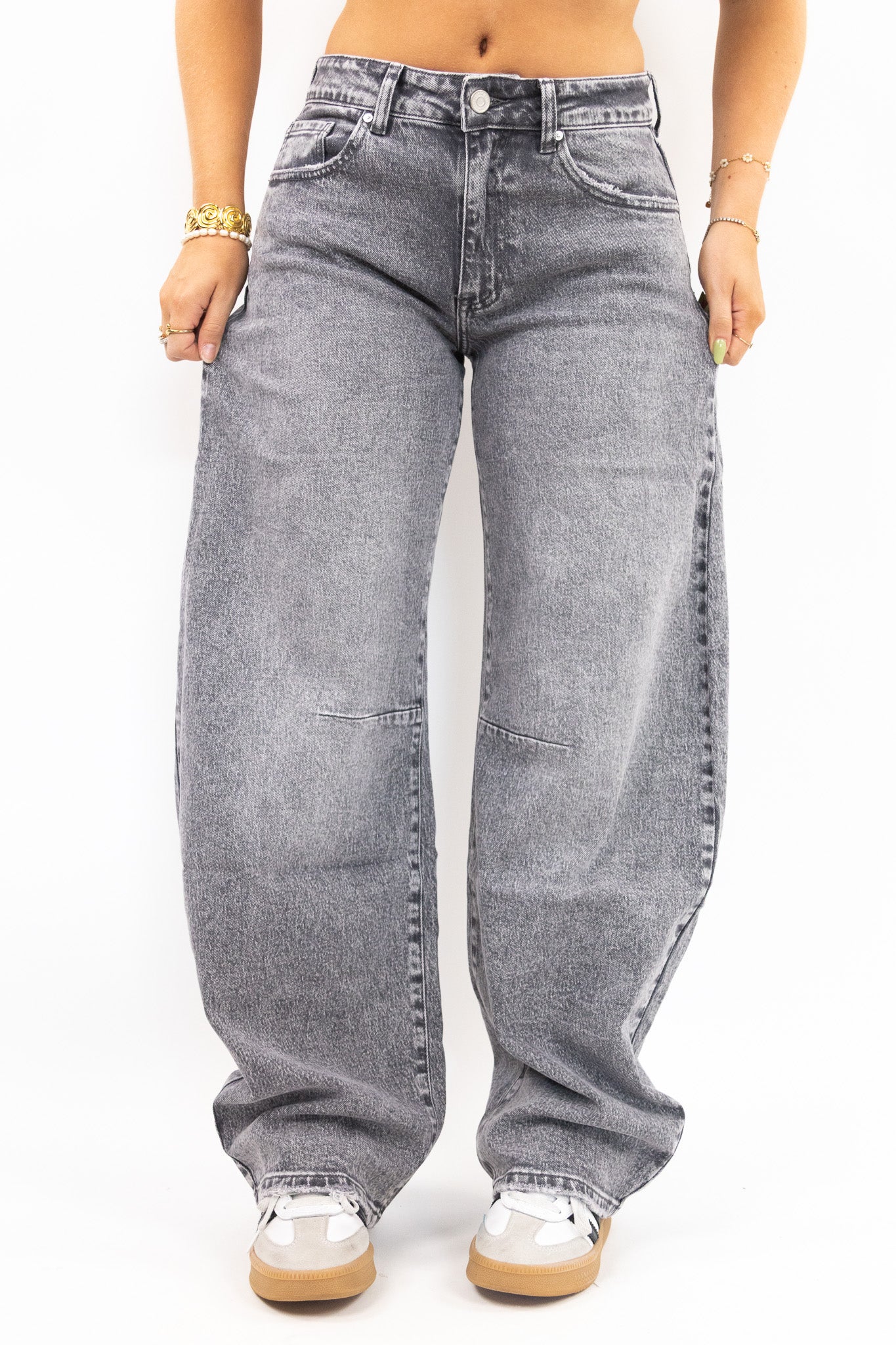 Gaia balloon jeans - Image 44