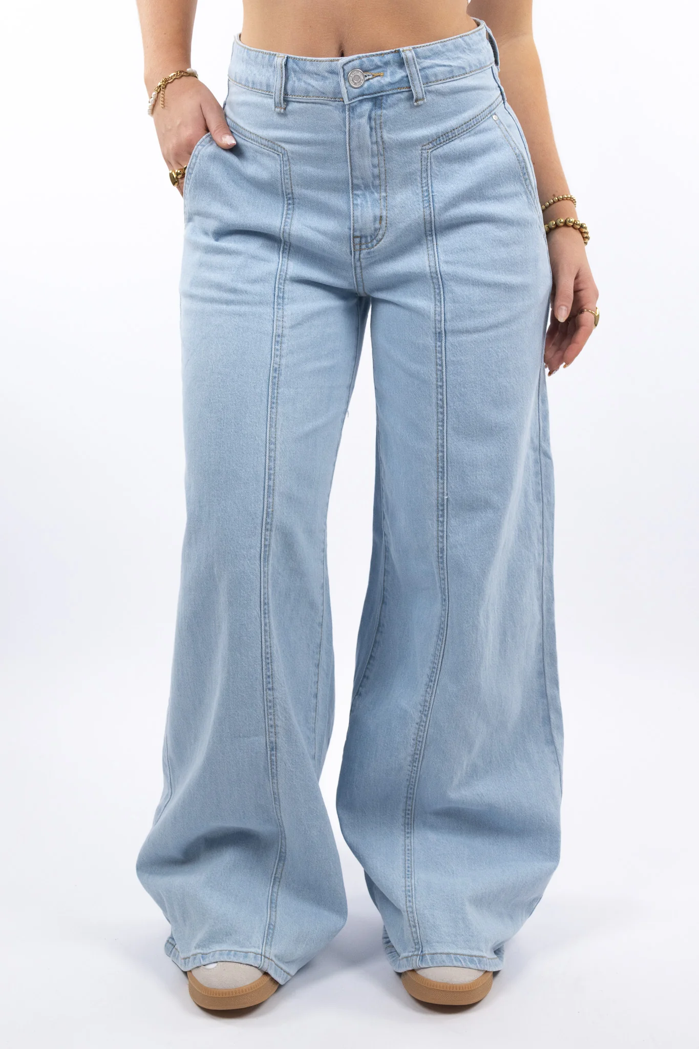 Liv Wide Leg Jeans - Image 4
