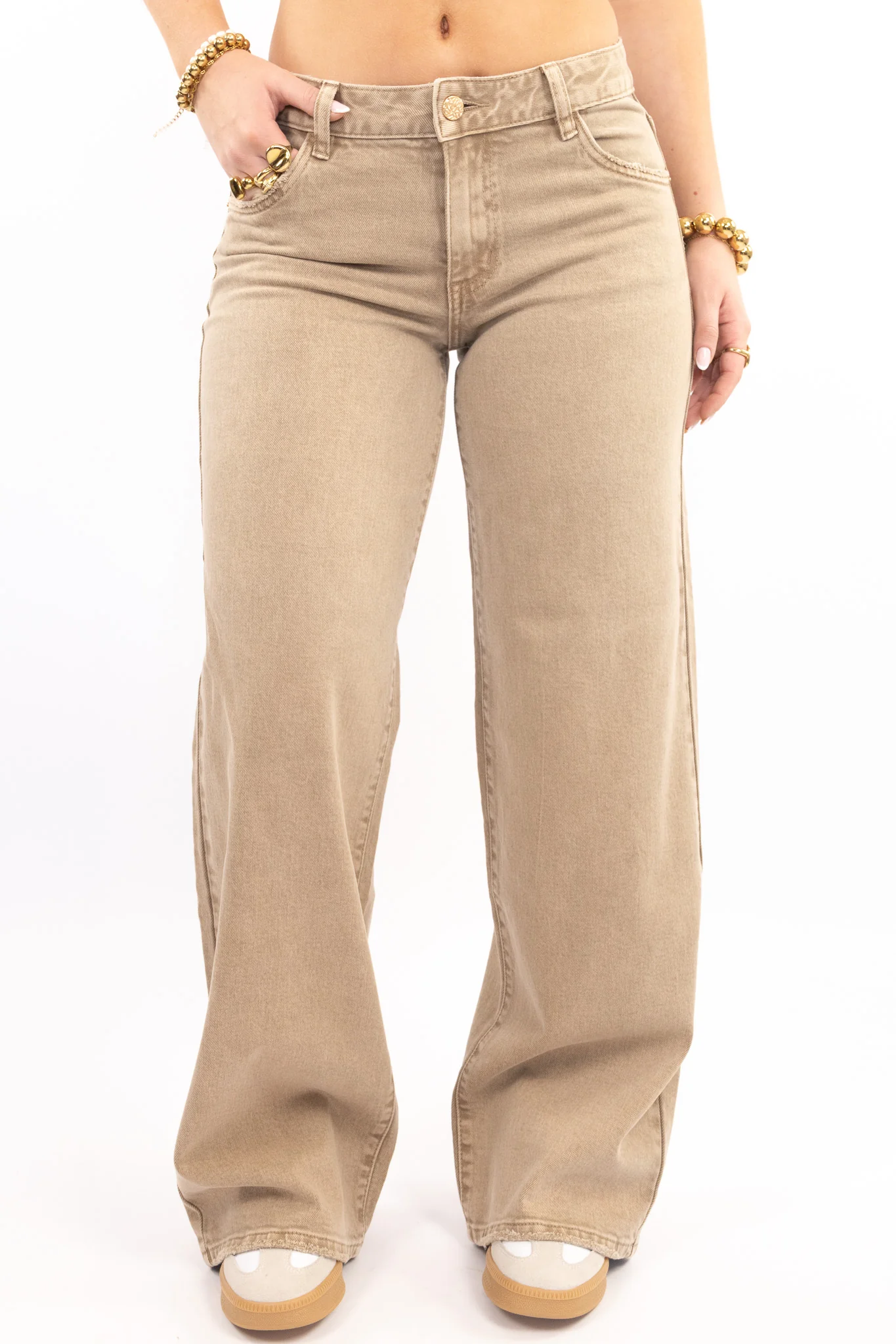 Low Waist Wide Leg Jeans - Image 7