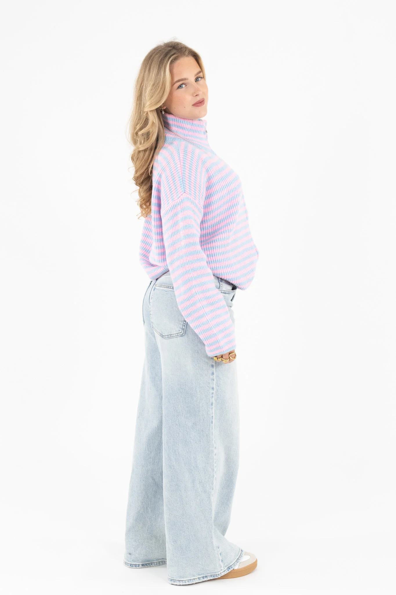 Ribbed Zip Cardigan - Image 4