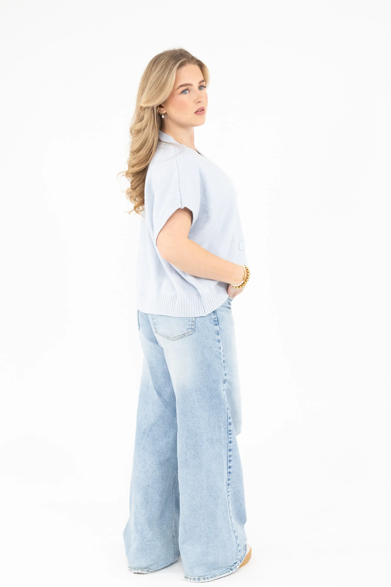 Short Sleeve Knit Cardigan - Image 15