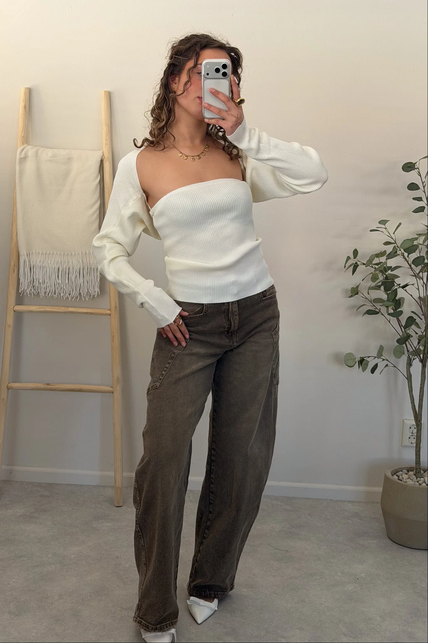 Sleeved Bandeau Top - Image 12