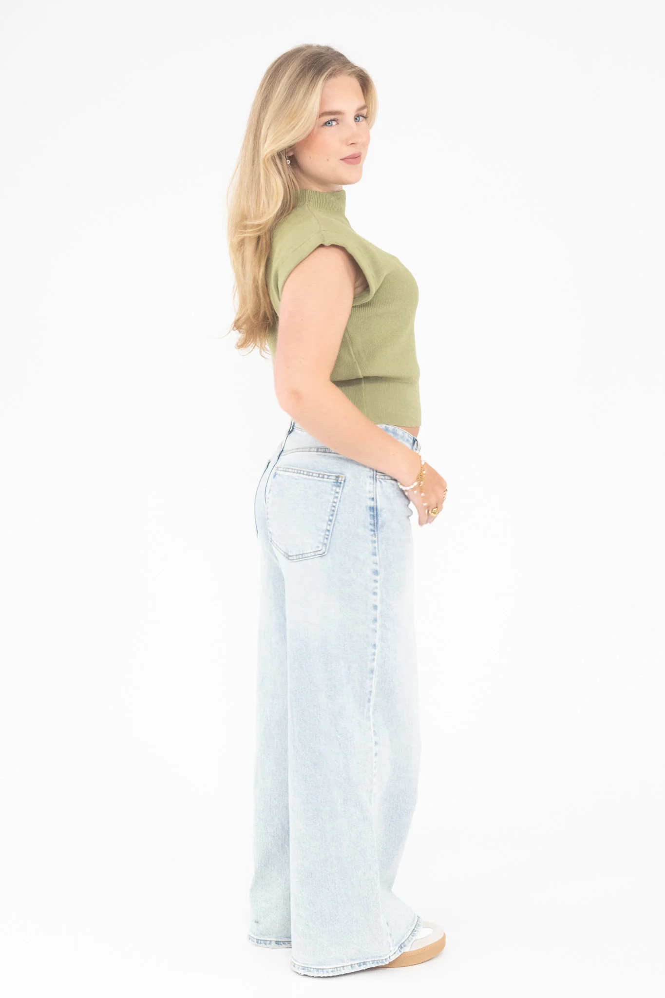 Soft Knit Sleeveless - Image 8