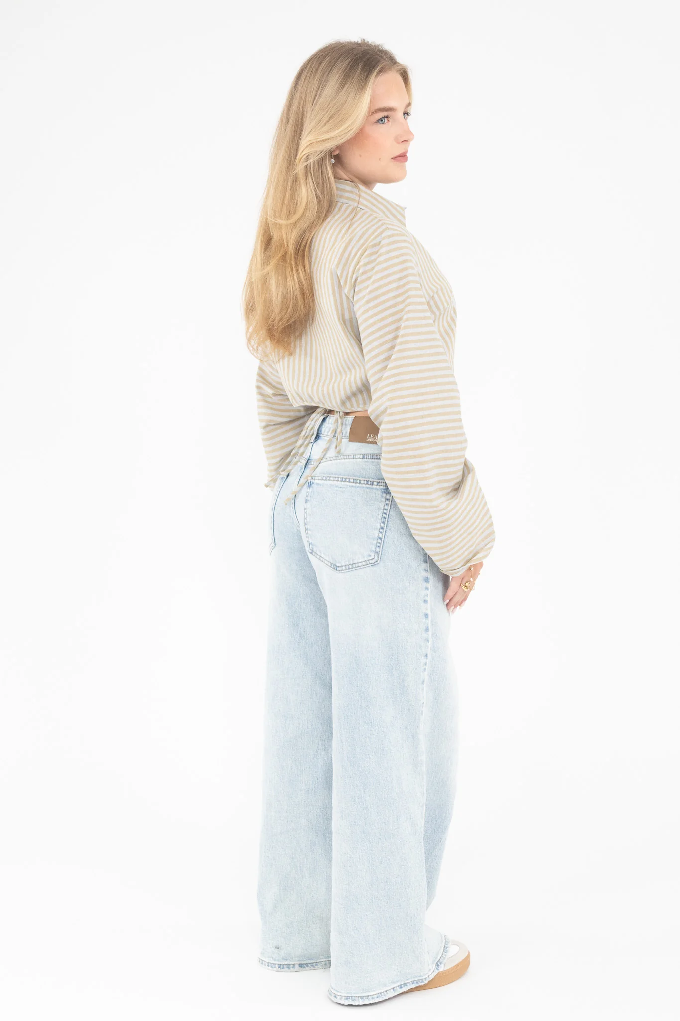Striped Cropped Blouse - Image 8