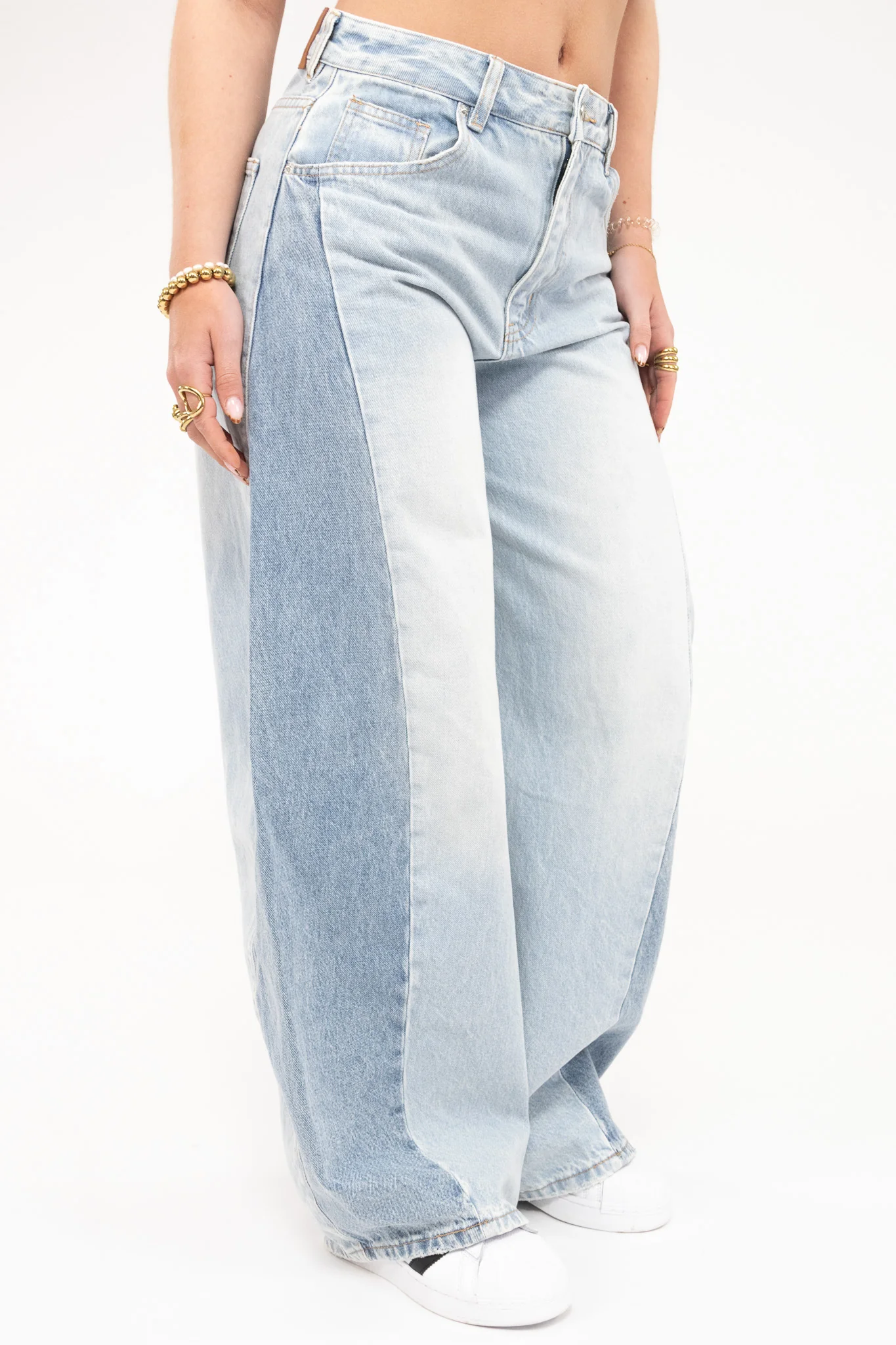 Two Tone Balloon Jeans - Image 2
