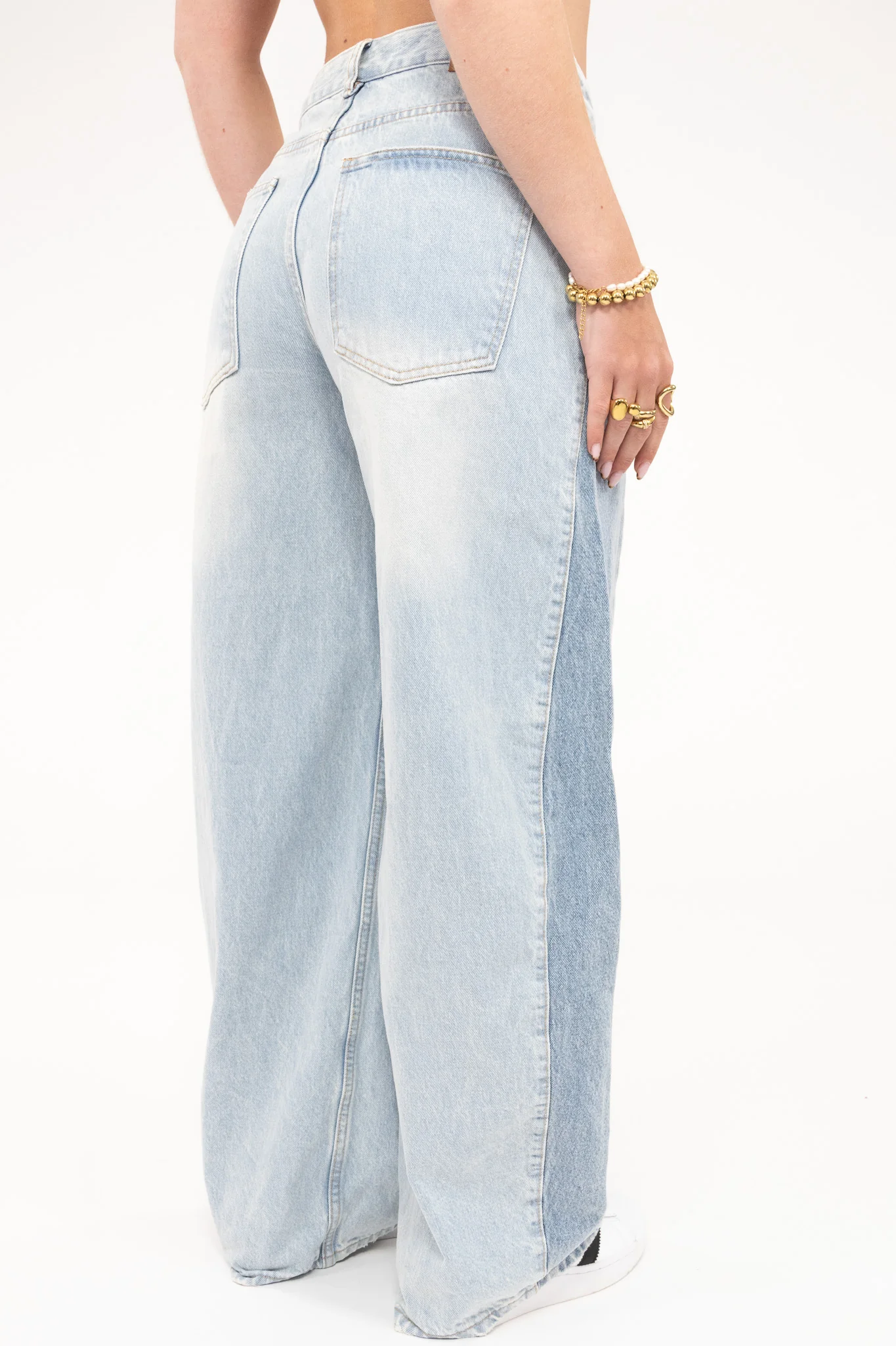Two Tone Balloon Jeans - Image 3
