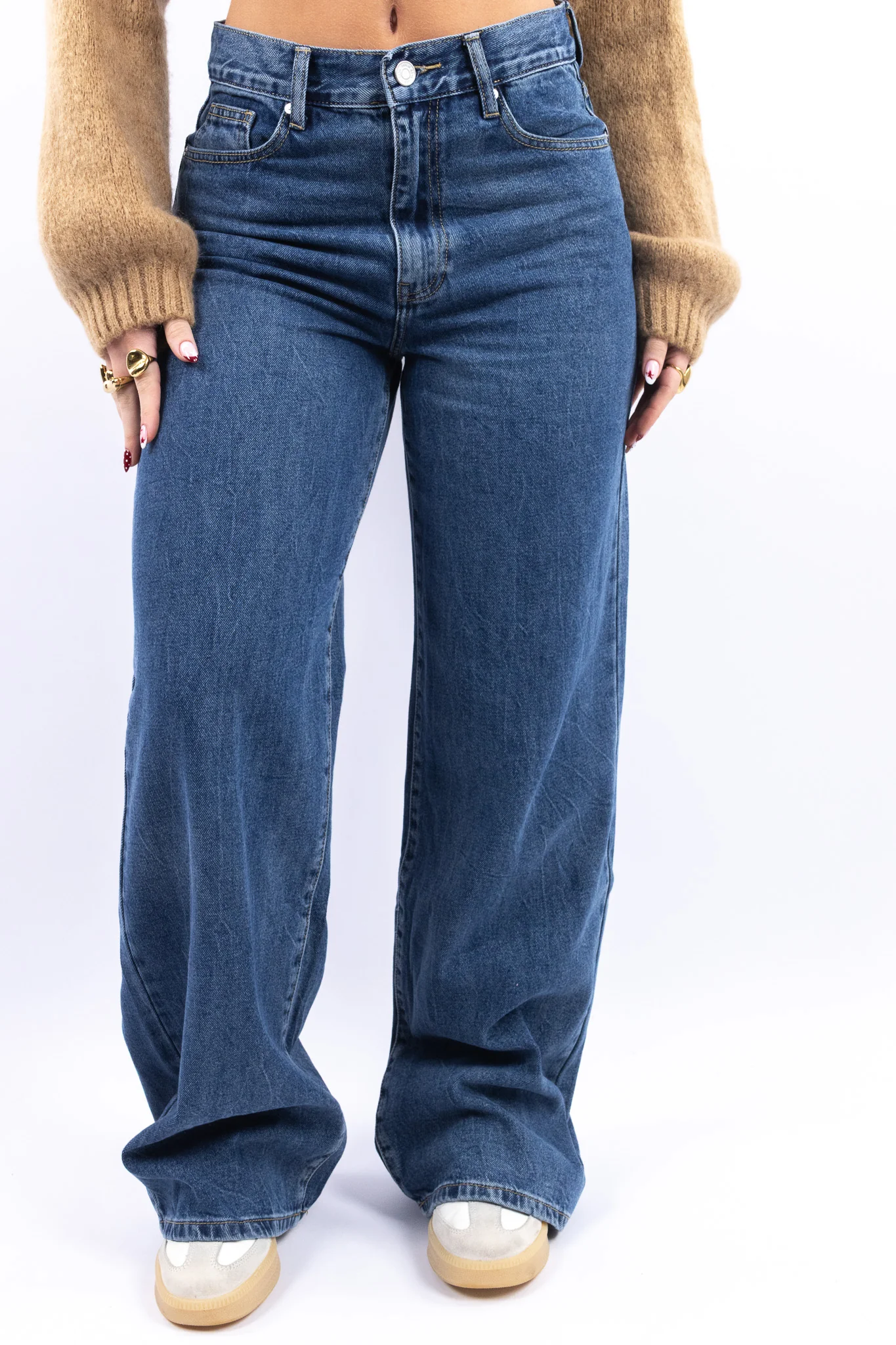 Urban Adjustable Jeans - Image 3