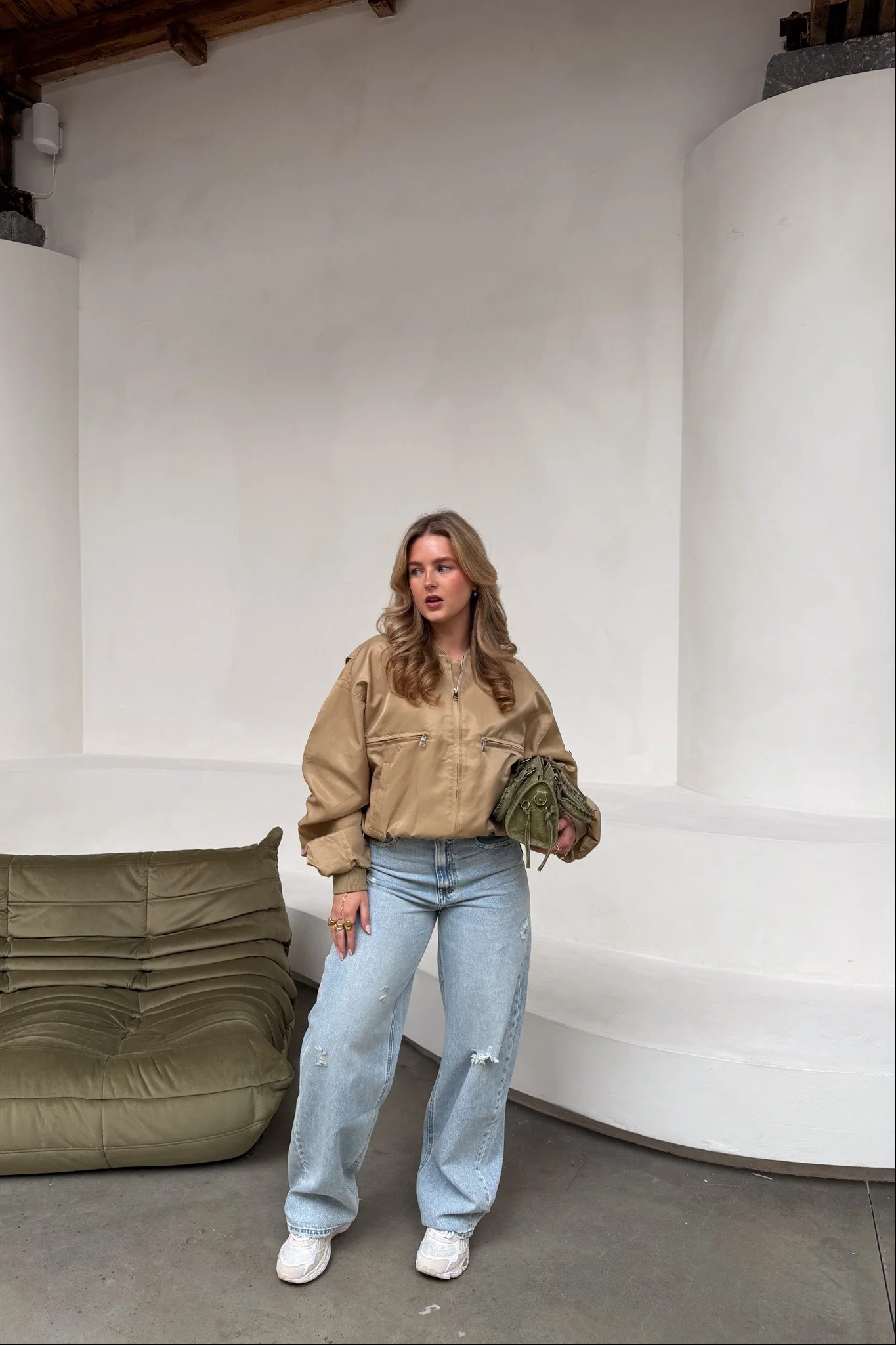 Viral Fold Over Jeans - Image 13