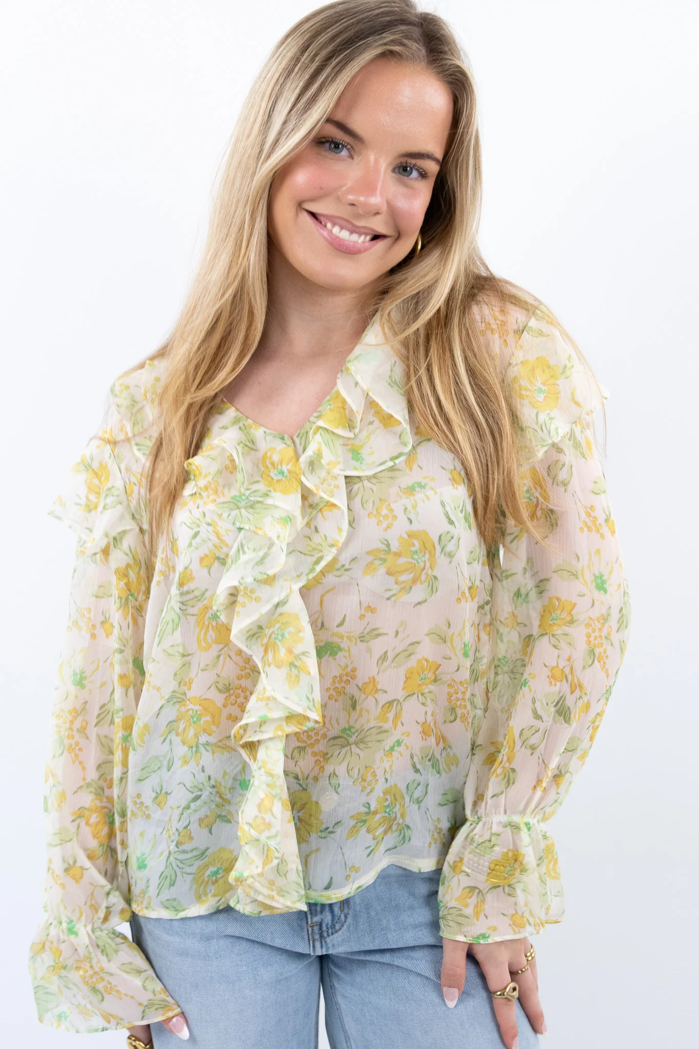Volant flower blouse - Image 3