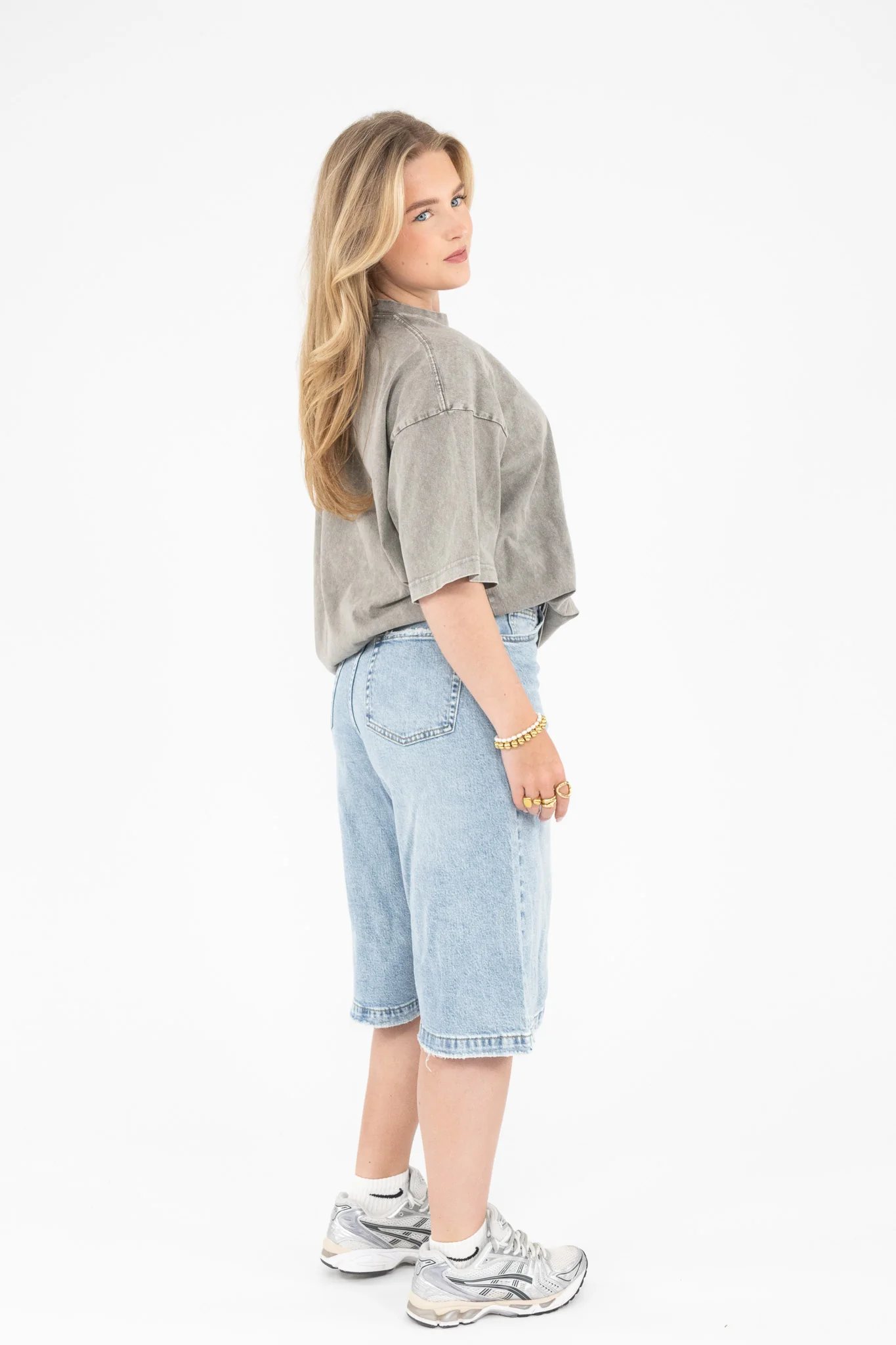 Baggy Denim Jorts - Image 5